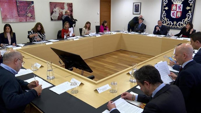 Junta de portavoces tras el error en la votación de la Ley de Medidas Tributarias