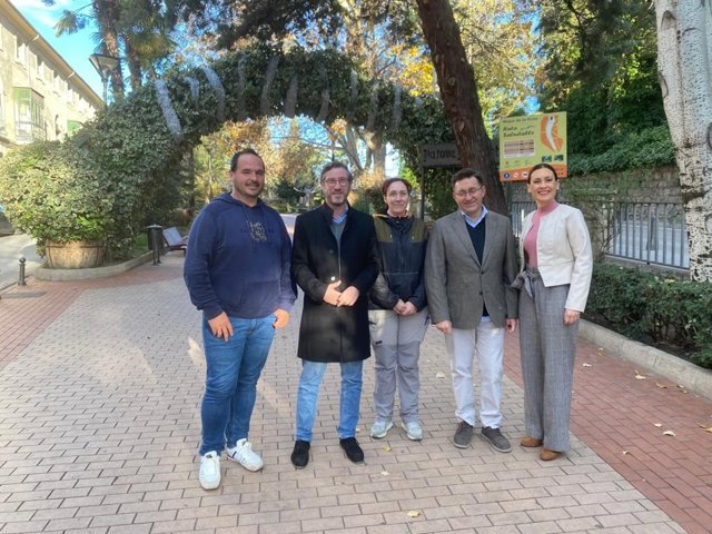 Visita de Miguel Contreras al Parque del Cristo Viejo