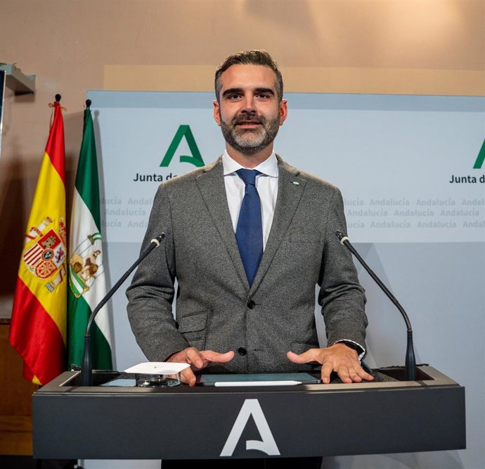 El consejero de Sostenibilidad, Medio Ambiente y Economía Azul y portavoz del Gobierno, Ramón Fernández-Pacheco, imagen de archivo 
