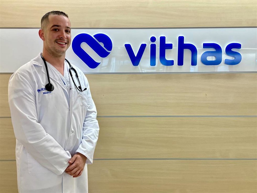 El Dr. Alberto Martel, especialista servicio de Urgencias Hospital Vithas Las Palmas