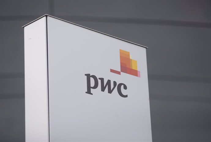 Archivo - Torre de PwC en España