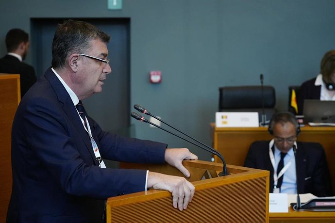 Archivo - El presidente de les Corts Valencianes, Enric Morera