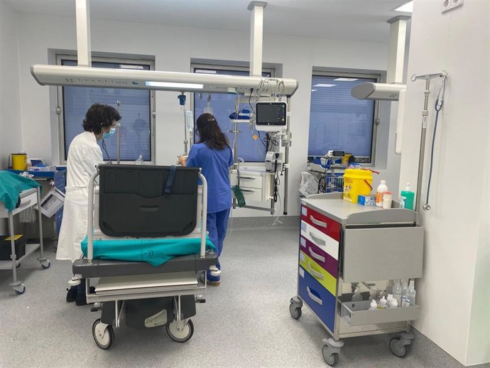 El Hospital Materno Infantil concluye las reformas de las Urgencias de Pediatría con la nueva sala de críticos