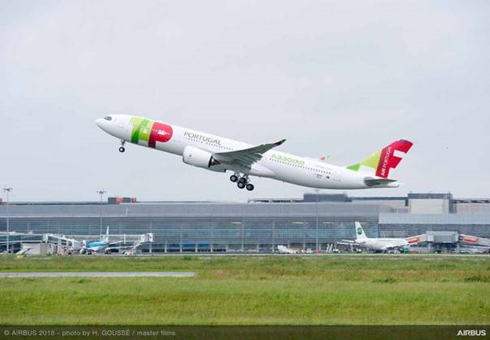 Archivo -    La aerolínea portuguesa TAP Air Portugal  