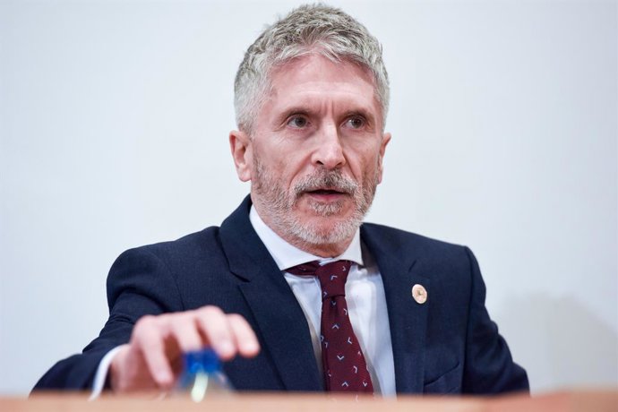 El ministro del Interior, Fernando Grande-Marlaska, informa de los recientes asesinatos de mujeres por violencia de género en el Ministerio del Interior, a 29 de diciembre de 2022, en Madrid (España). Durante el mes de diciembre, ocho mujeres han muerto