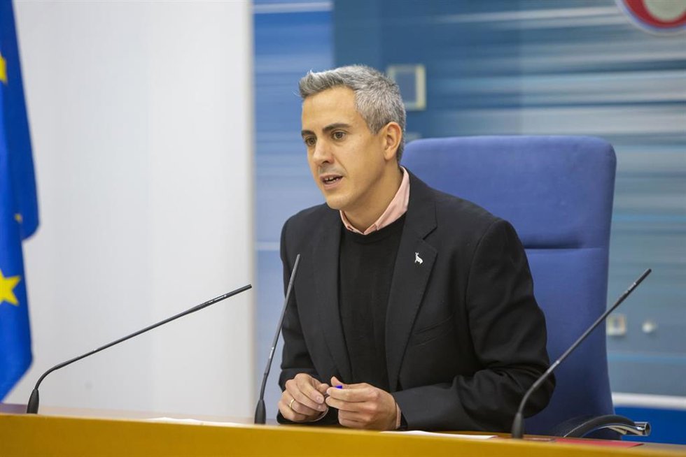 El vicepresidente y consejero de Universidades, Igualdad, Cultura y Deporte, Pablo Zuloaga