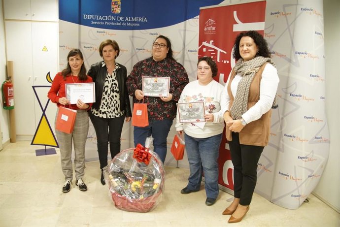 Ganadoras del concurso de fotografía de Amfar Almería.