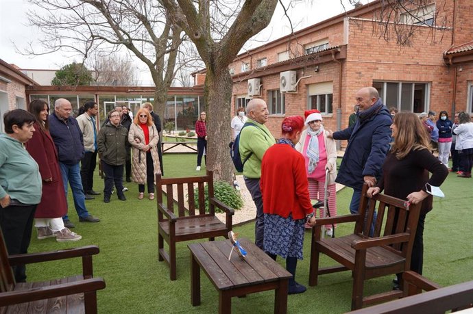 De Vicente en la inauguración de los patios del CAPDI Los Juncos.