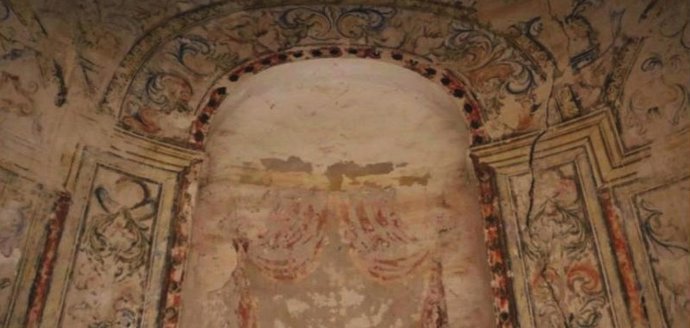 Pinturas murales del siglo XVII en la iglesia de Santa María de las Lágrimas