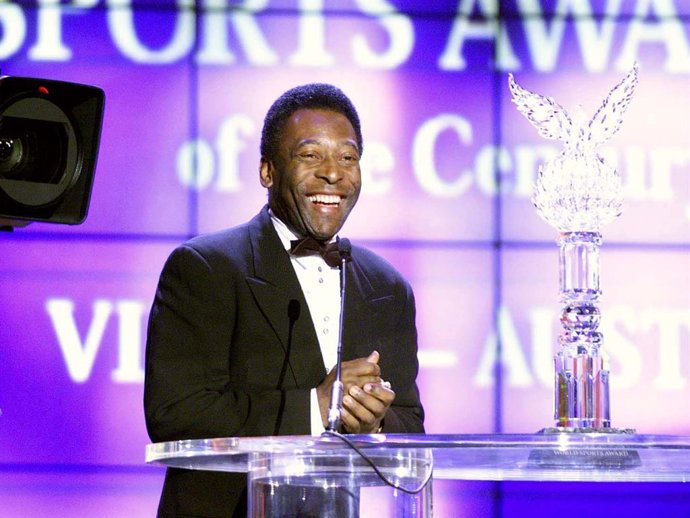 PELÉ EN IMAGEN DE ARCHIVO