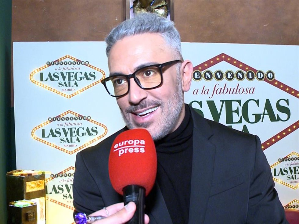 Kiko Hernández ha presentado la gran gala de Nochevieja del Bingo 'Las Vegas'