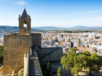 La Diputación de Málaga financia con 1,8 millones de euros proyectos de mejora en Álora, Antequera y Ardales