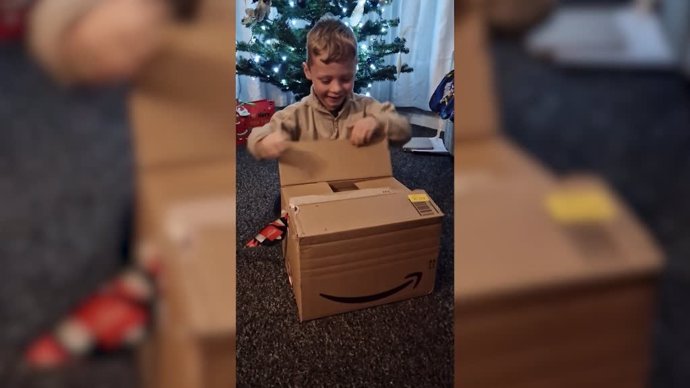 Esta fue la reacción de un pequeño con su regalo de Navidad más especial