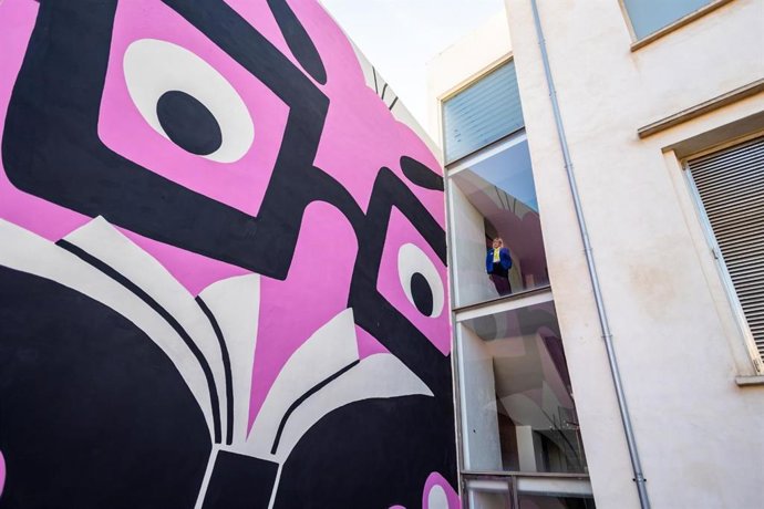 Mural homenaje a Fuser en el CCCC