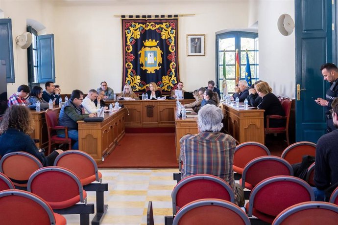 Pleno del Ayuntamiento de Níjar (Almería).