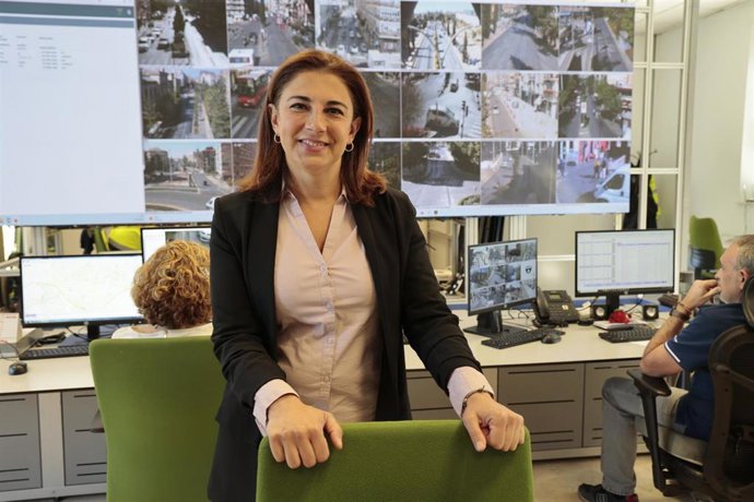 Archivo - La concejal de Movilidad, Protección Ciudadana y Economía de Granada, Raquel Ruz, en imagen de archivo