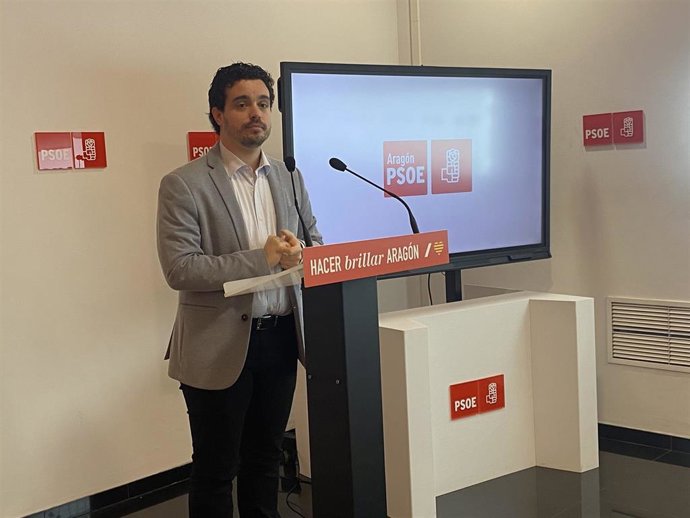 El secretario de Organización del PSOE Aragón, Darío Villagrasa.