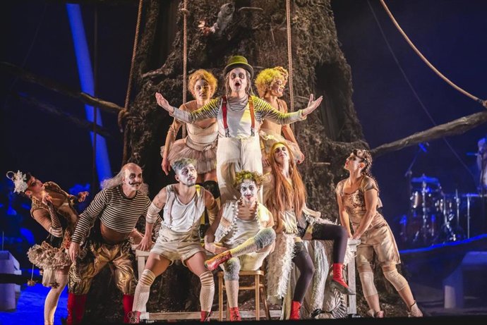 Uno de los espectáculos de Navidad que se han hecho en la plaza Catalunya de Barcelona.