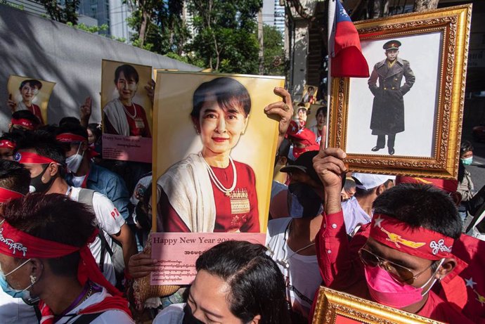 Retrato de Aung San Suu Kyi en Bangkok 