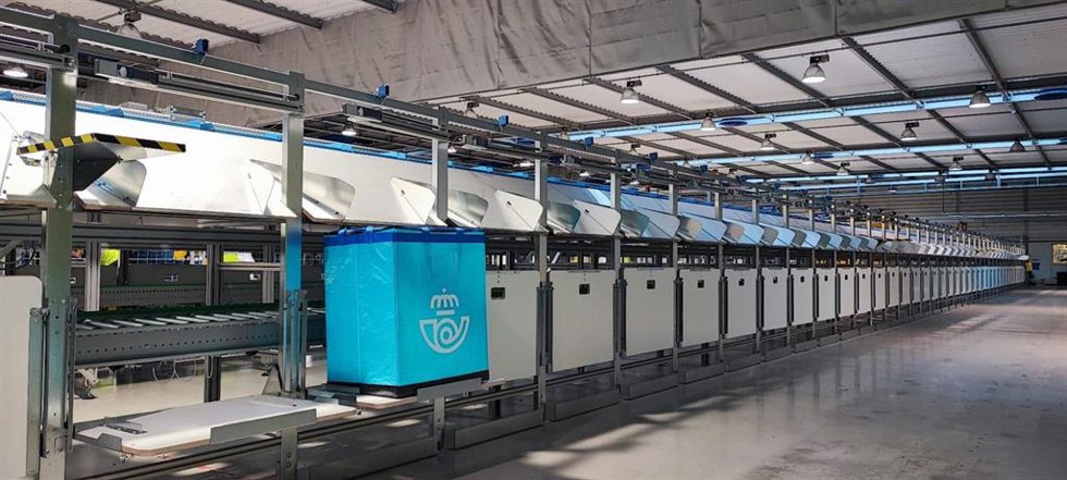 Correos instala un equipo de clasificación de paquetes hasta 5 kilos en San Juan de Mozarrifar (Zaragoza)