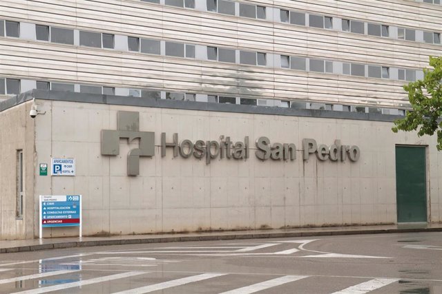 Archivo - Fachada del Hospital de San Millán-San Pedro 