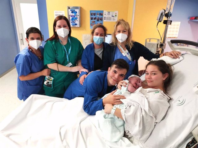 Aarón, primer bebé nacido en Málaga en 2023