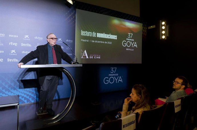 Archivo - El  presidente de la Academia del Cine, Fernando Méndez-Leite interviene durante la lectura de los nominados para los Premios Goya 2023, a 1 de diciembre de 2022, en Madrid (España). 