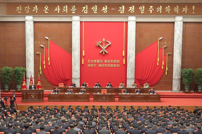 31 December 2022, North Korea, Pyongyang: A picture provided by the North Korean state news agency (KCNA) on 1 January 2023 shows North Korean leader Kim Jong-unspeaking during a plenary meeting of the Central Committee of the ruling Workers' Party. Ph