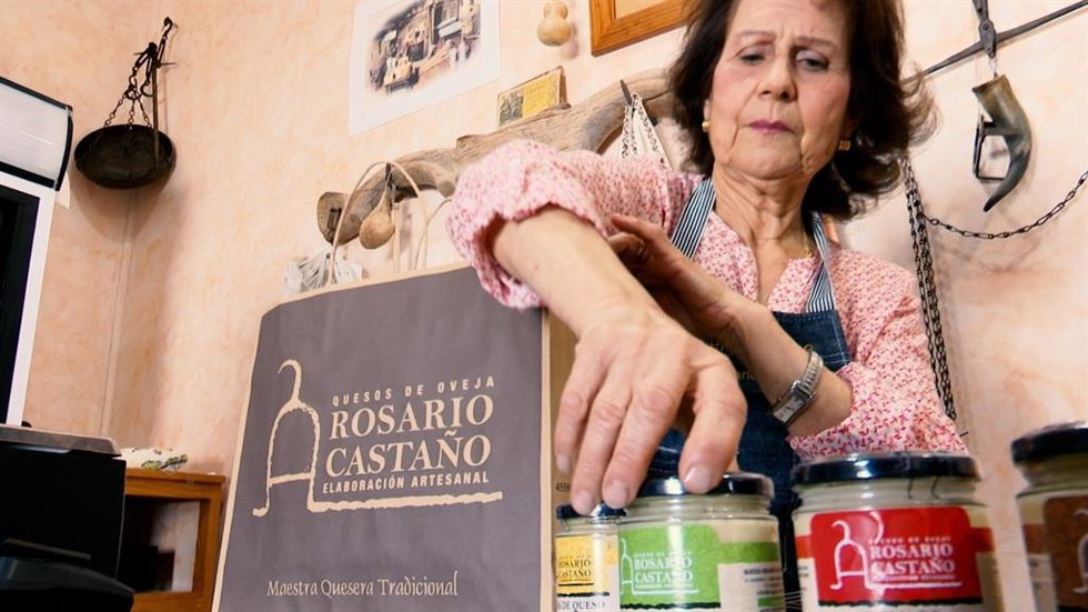 VÍDEO: Rosario Castaño, la maestra quesera toledana que elevó la tradición familiar a empresa de éxito