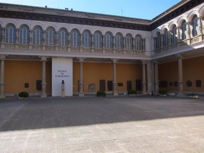 Archivo - Museo de Zaragoza patio interior                               