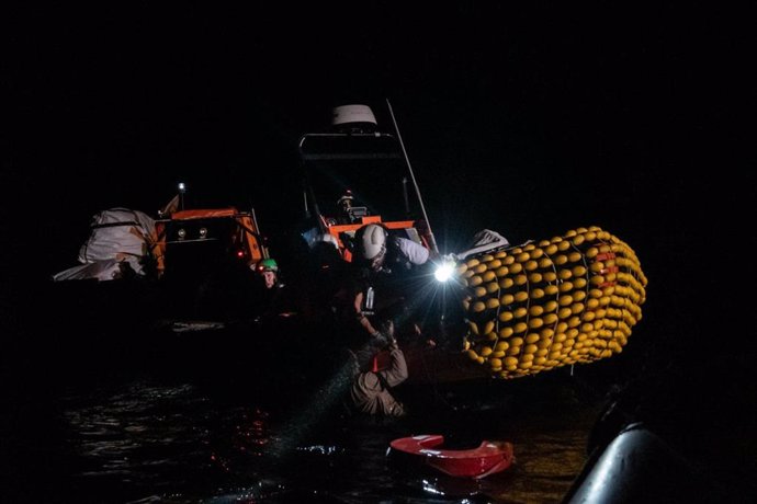 El 'Geo Barents' rescata a migrantes en el Mediterráneo