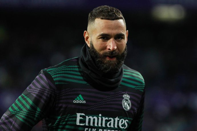 Karim Benzema of Real Madrid warms up during the Spanish League, La Liga Santander, football match played between Real Valladolid and Real Madrid at Jose Zorrilla stadium on December 30, 2022, in Valladolid, Spain.