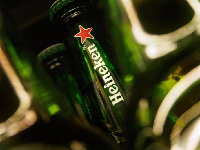 La marca Heineken de cerveza