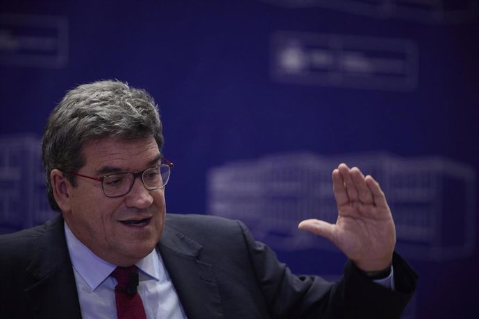 Archivo - El ministro de Inclusión, Seguridad Social y Migraciones, José Luis Escrivá