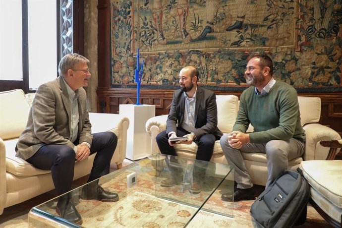 Reunión de representantes de UPA con Puig