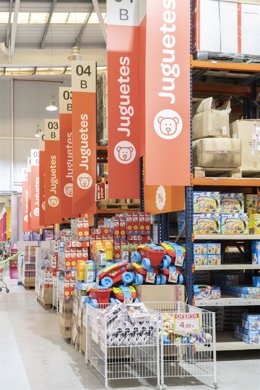 Plasticosur supera las 300.000 ventas en la campaña de juguetes con un aumento del 12% frente a años anteriores.