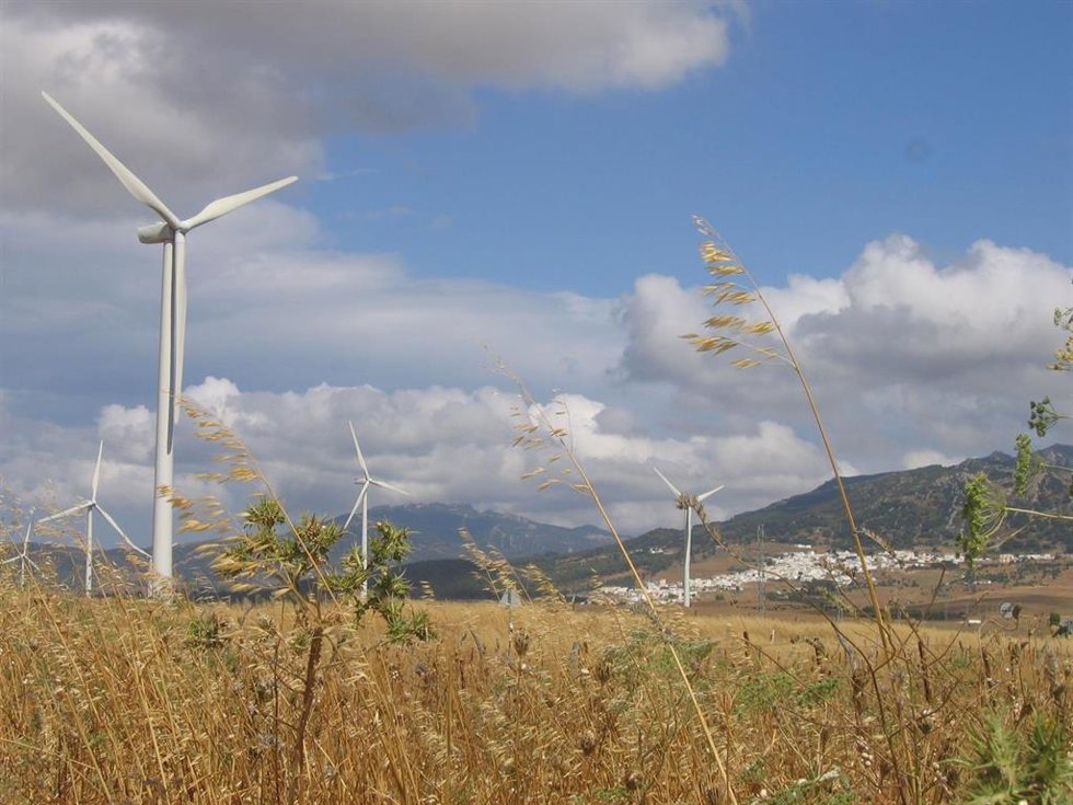 Archivo - El 51% de la electricidad generada en Andalucía durante 2020 tuvo origen renovable, un 12,4% más