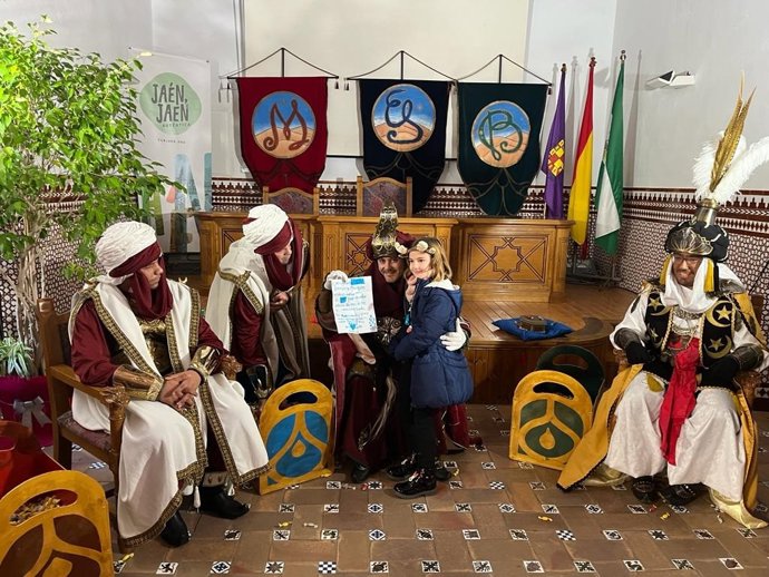 Jaén ultima la Gran Cabalgata de Reyes Magos con cerca de 700 participantes y cuatro horas de música