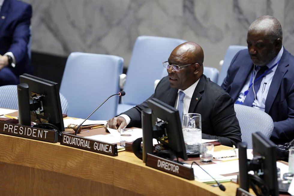 Archivo - El ministro de Exteriores de Guinea Ecuatorial, Simeón Oyono Esono Angüé
