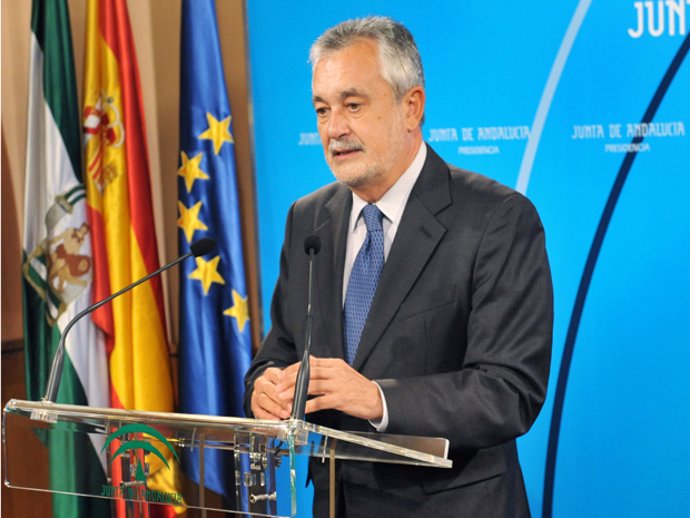 Archivo - El expresidente andaluz y exministro socialista, José Antonio Griñán.