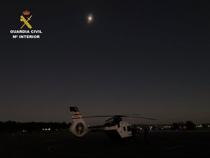 La Guardia Civil rescata a un hombre herido tras caerse en el Monte de los Canchos