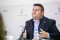 Monforte recuerda a Redondo como el responsable de "desvincular política de movimiento sindical"