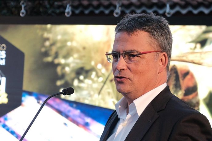 Archivo - El consejero insular de Agricultura, Ganadería y Pesca del Cabildo de Tenerife, Javier Parrilla