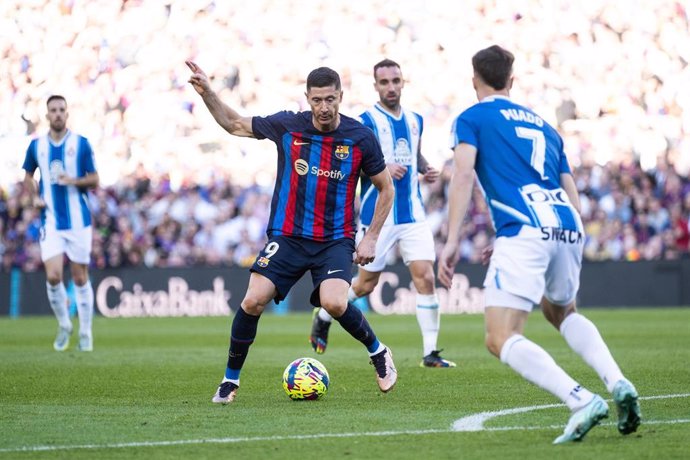 Robert Lewandowski of FC Barcelona in action during La Liga match, football match played between FC Barcelona and RCD Espanyol at Spotify Camp Nou on December 31, 2022 in Barcelona, Spain.