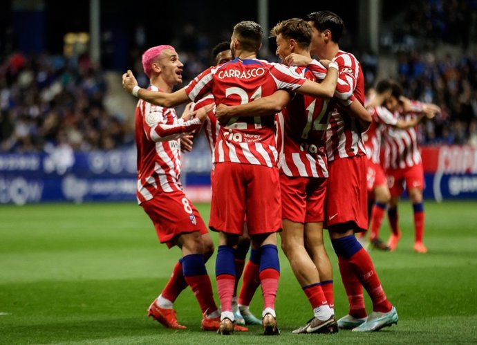 Los jugadores del Atlético de Madrid celebran el gol de Marcos Llorente ante el Oviedo en la Copa del Rey 2022-2023