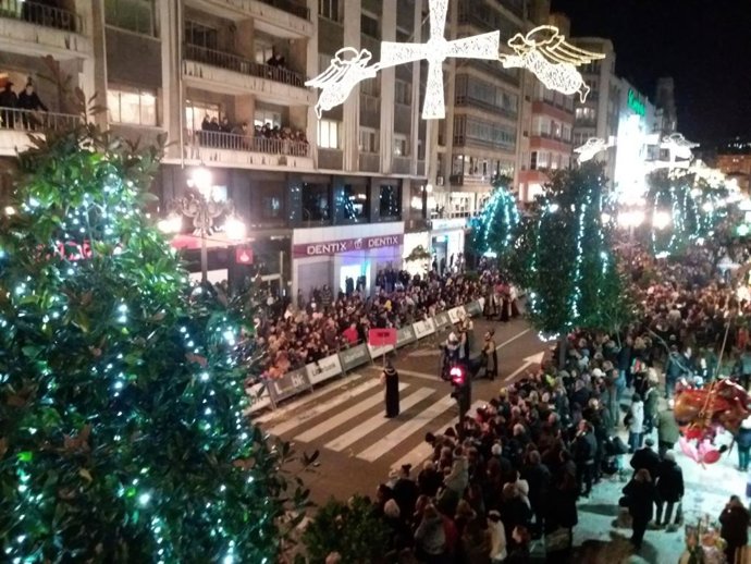 Archivo - Imagen de archivo de la Cabalgata en Oviedo