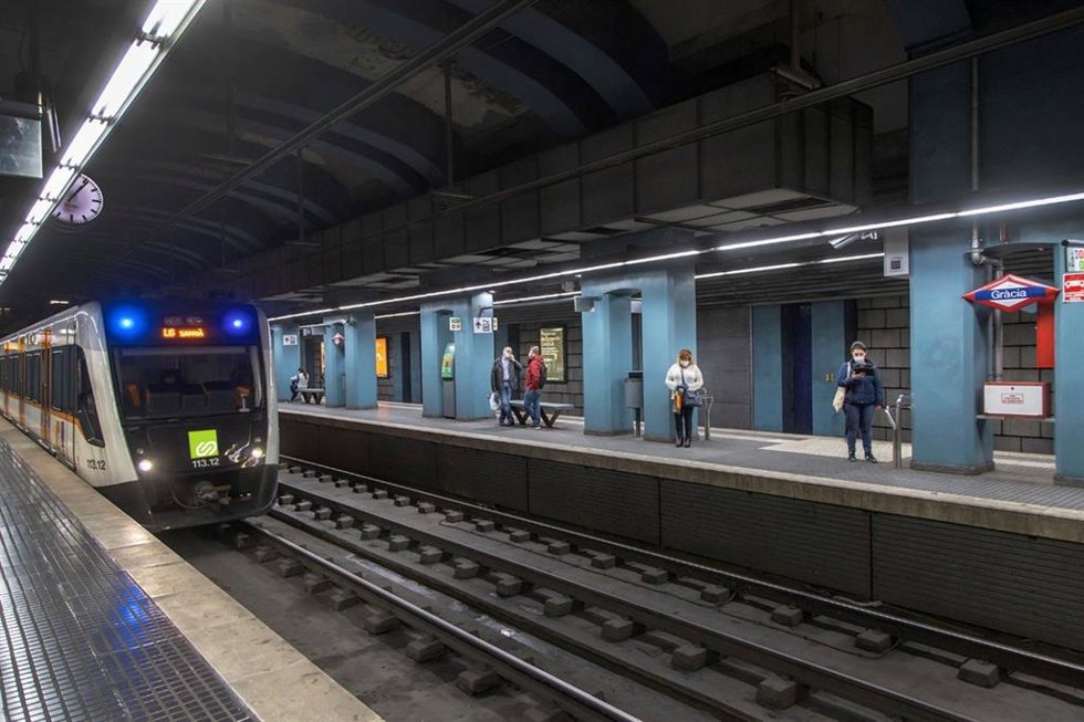 Archivo - Estación de FGC de Grcia, en Barcelona.