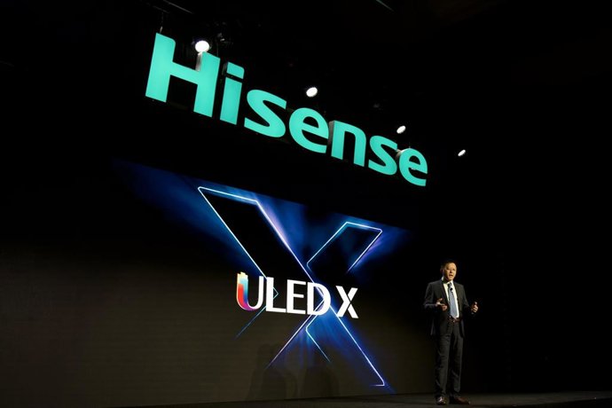 Stephen Yao, Assistant General Manager of Hisense USA, introduces Hisenses ULED X at CES 2023
