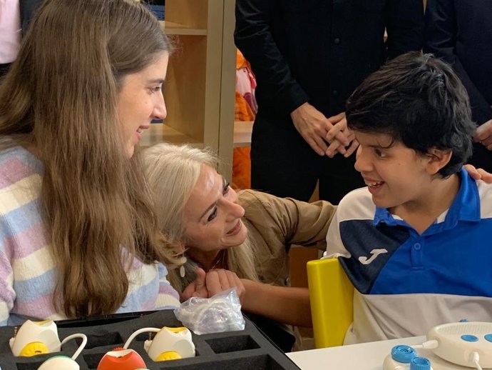 Casi 300 docentes reforzarán a partir de este mes la educación inclusiva en las primeras etapas