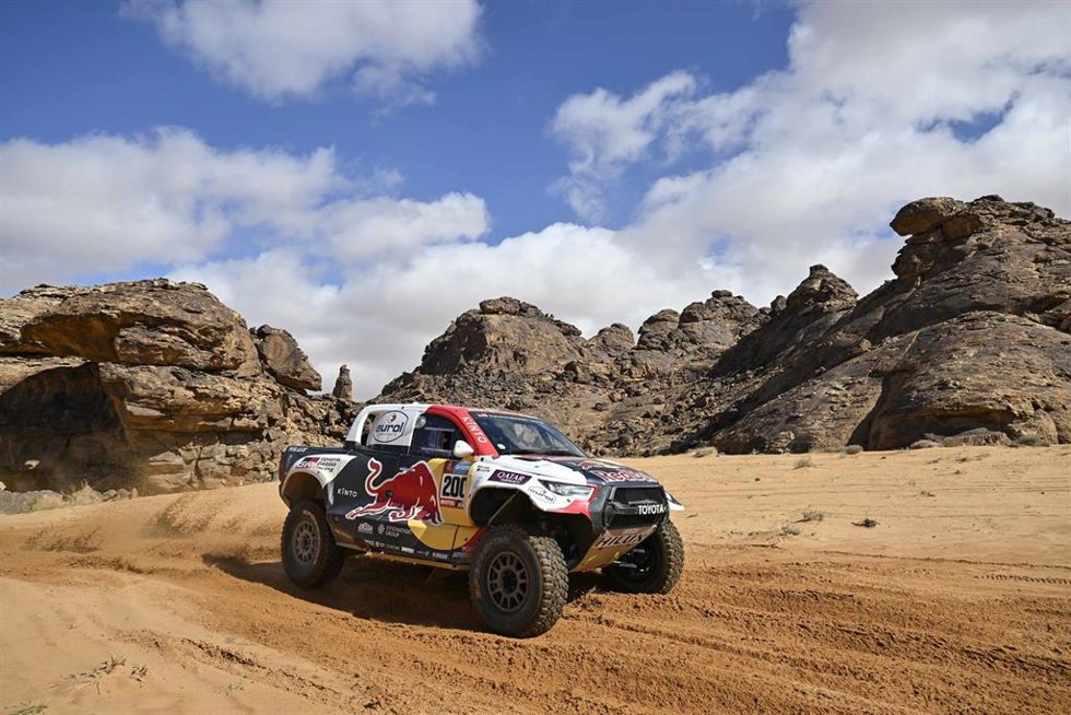 200 AL-ATTIYAH Nasser (qat), BAUMEL Mathieu (fra), Toyota Gazoo Racing, Toyota Hilux, Auto, FIA W2RC, action during the Stage 4 of the Dakar 2023 around Hal, on January 4th, 2023 in Hal, Saudi Arabia - Photo Gigi Soldano / DPPI